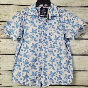 Spicy Tuna Hawaiian Shirt Men’s Small Blue White Floral Short Sleeve Button Up